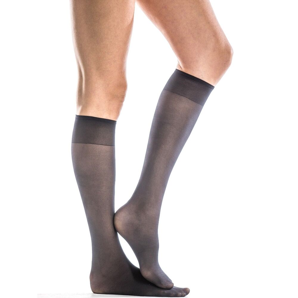 Silkies Ultra Knee-Hi's Jet Black | 3-Pair Pack | Regular 131008